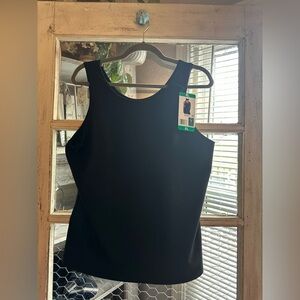 NWT 32 degrees Cool | Black Athletic Top